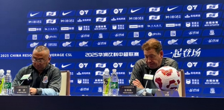  斯卢茨基：朱辰杰已做好比赛准备 在重点关注陈晋一、于汉超伤情
